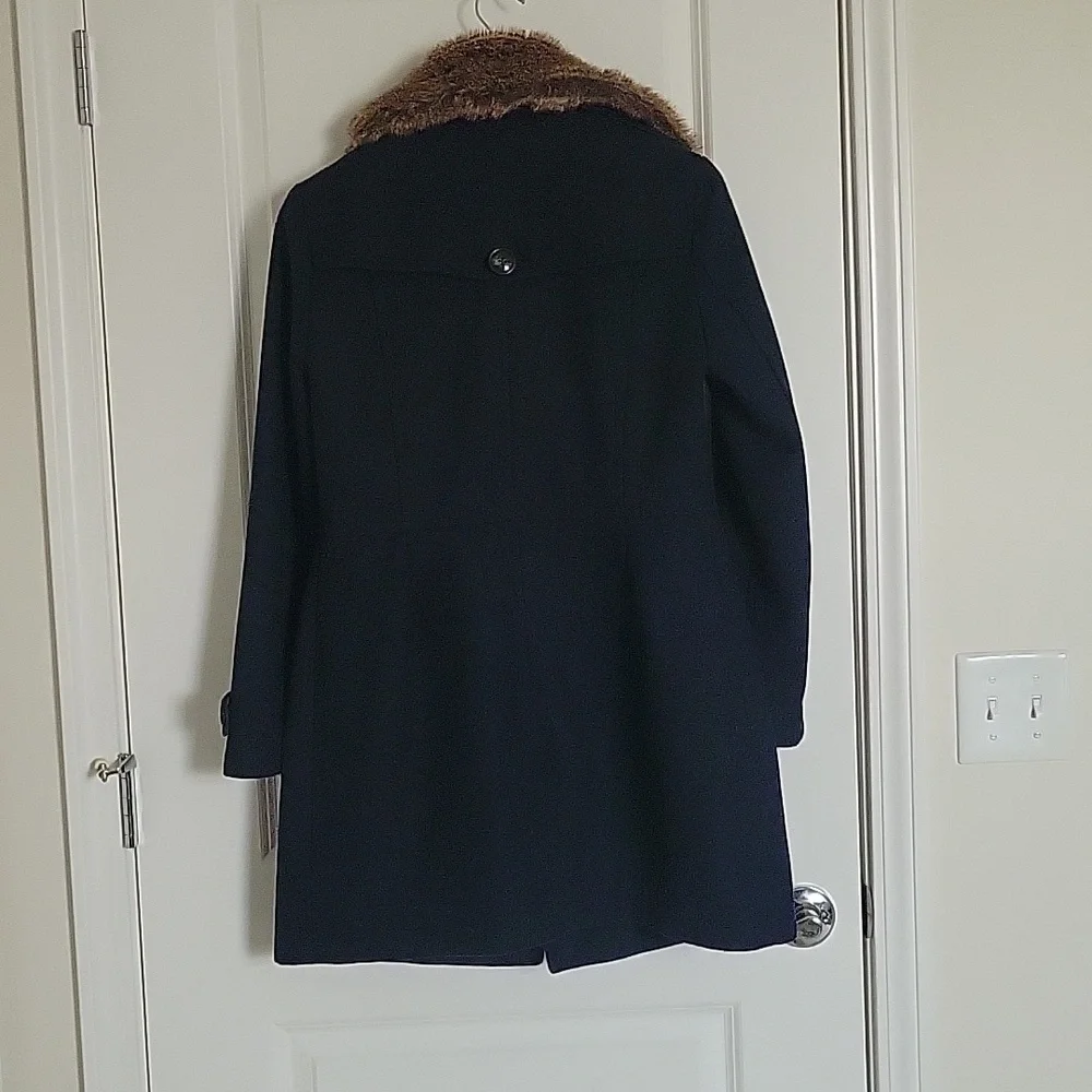 Banana Republic Navy Peacoat - Picture 5 of 5